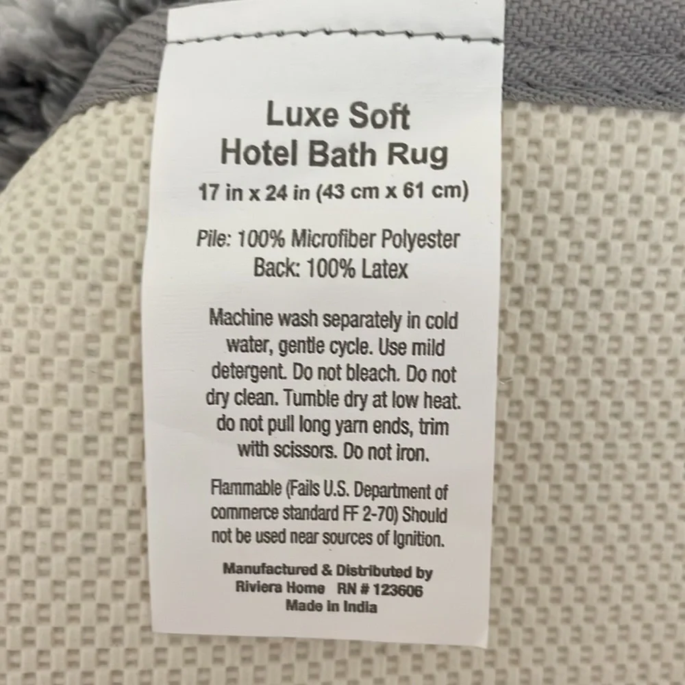 Bath Mat Set - Gray and White